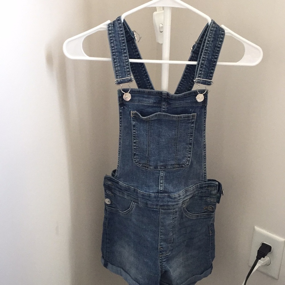 H&M SHORT OVERALLS